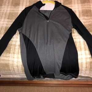Women’s athletic pullover